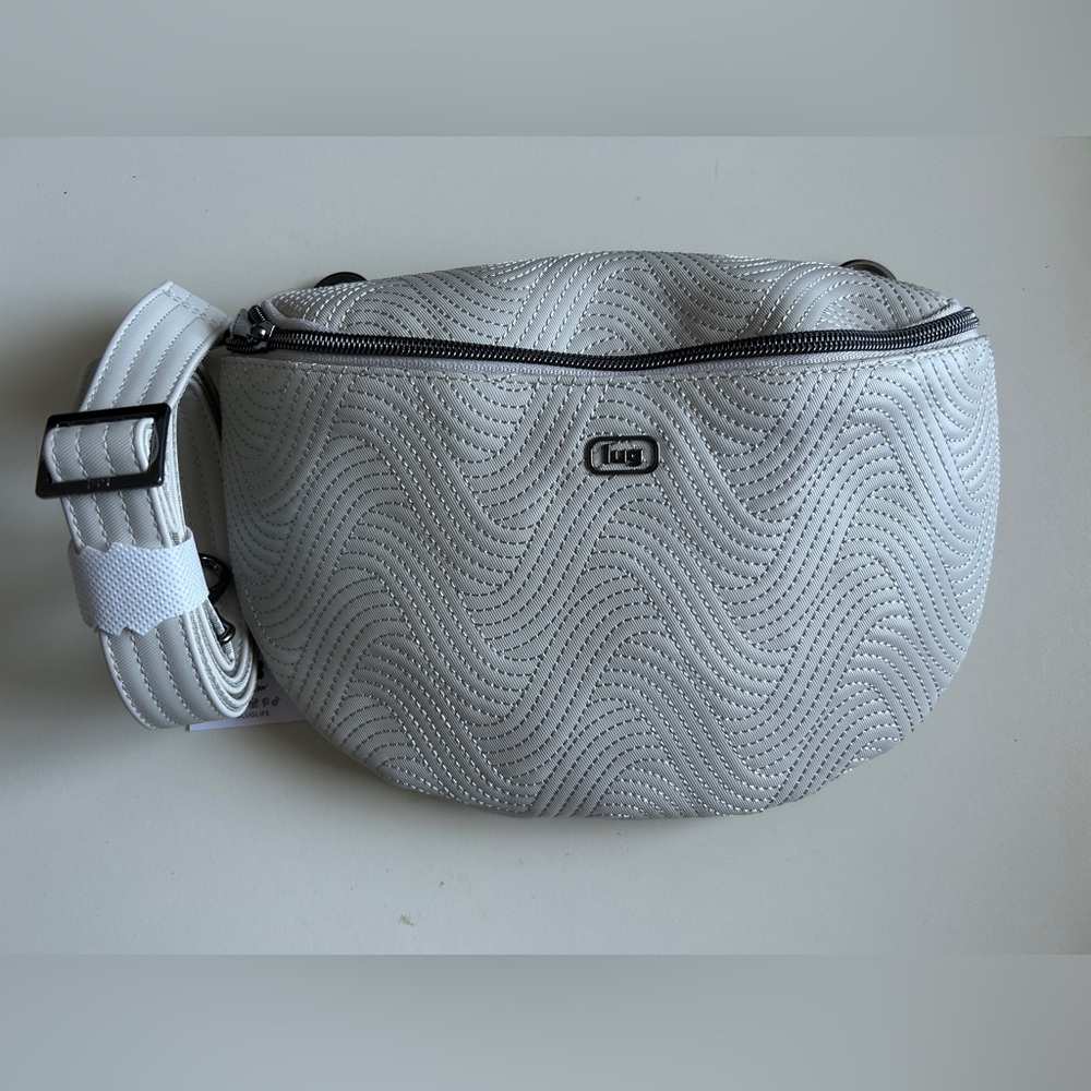 LUG VL TUMBLE SATIN LUXE BELT BAG PEBBLE NWT